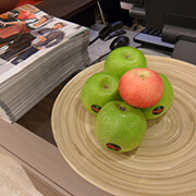 Obst bei der Kaffee-Ecke bei Kr�ger Kleidung